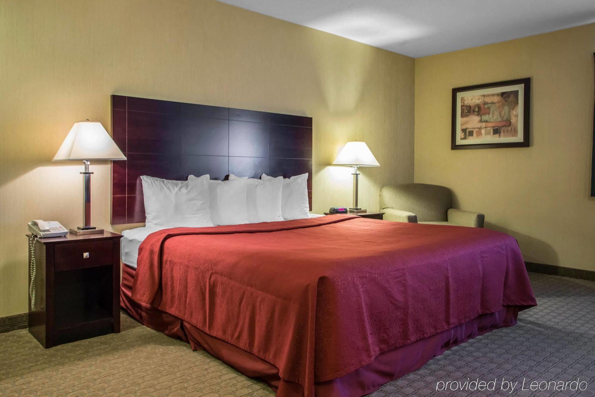 Americinn By Wyndham Marshfield Kültér fotó