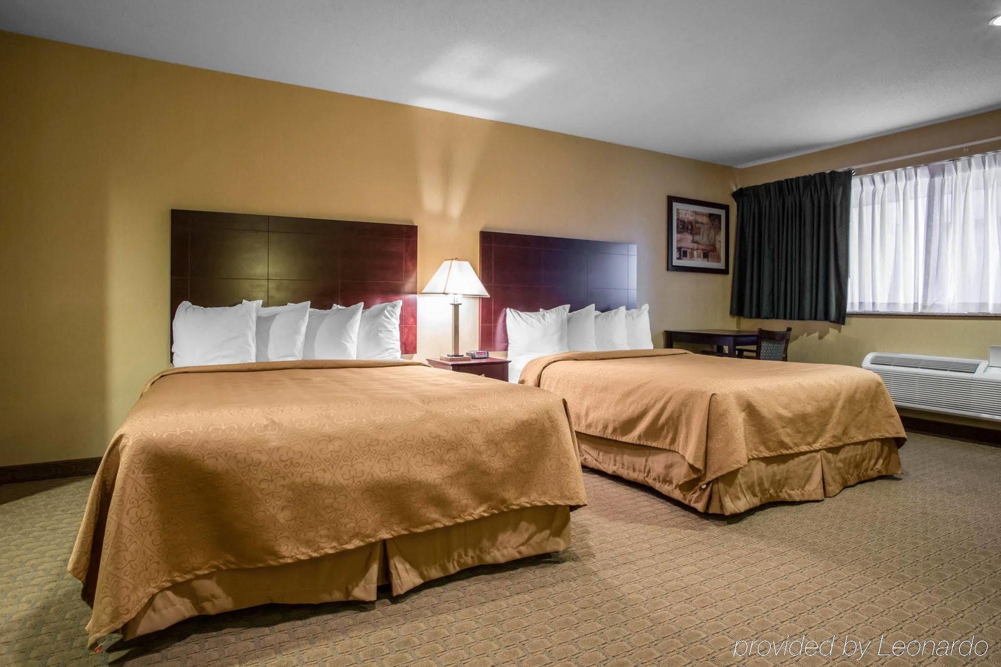 Americinn By Wyndham Marshfield Kültér fotó