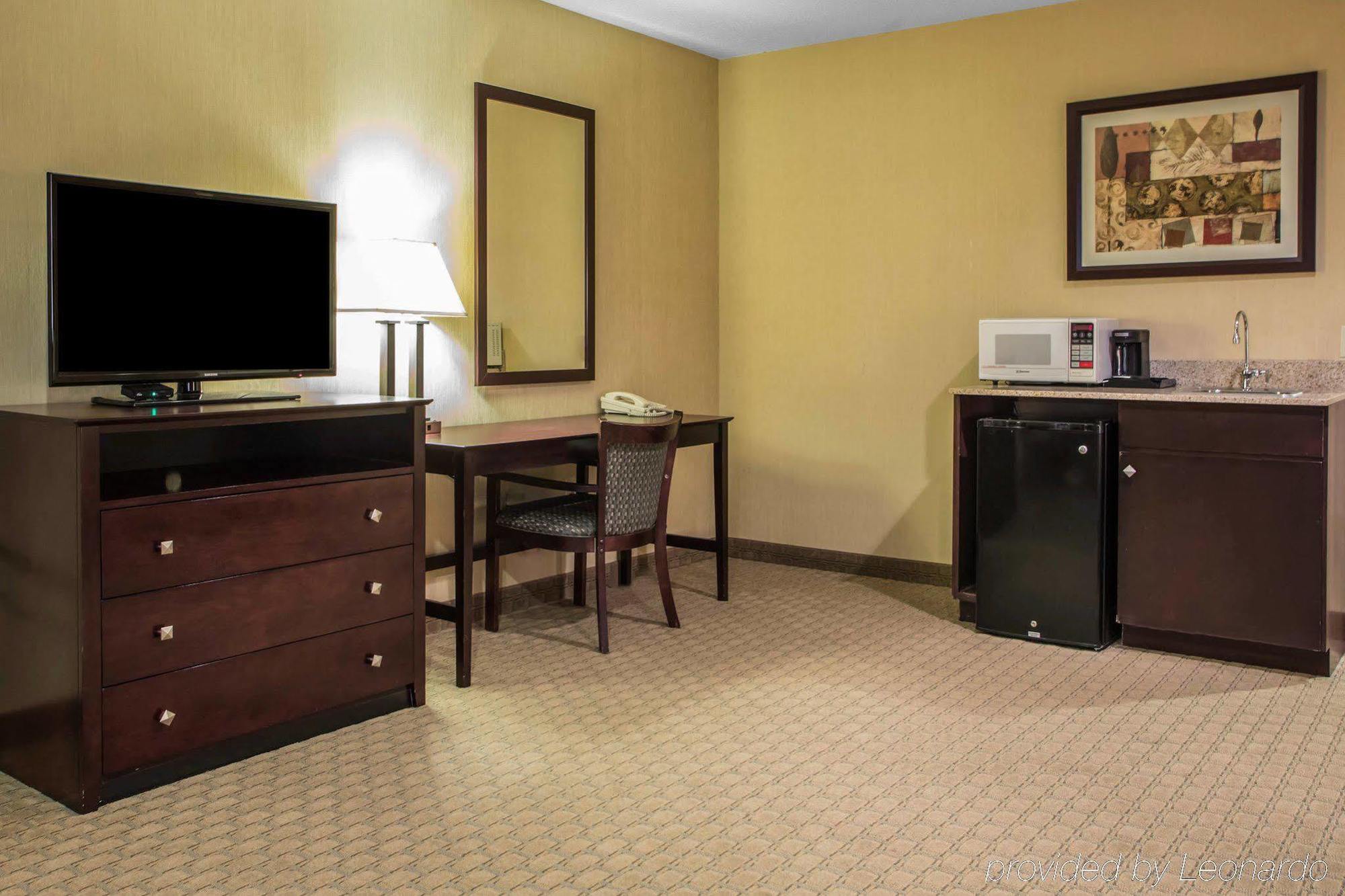Americinn By Wyndham Marshfield Kültér fotó